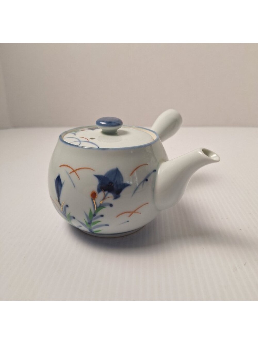 VINTAGE JAPANESE KYUSU MID CENTURY MODERN PORCELAIN TEAPOT SIDE HANDLE FLORAL